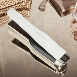 ghd Hiusten Muotoilulaitteet<unplugged cordless styler white langaton muotoilurauta