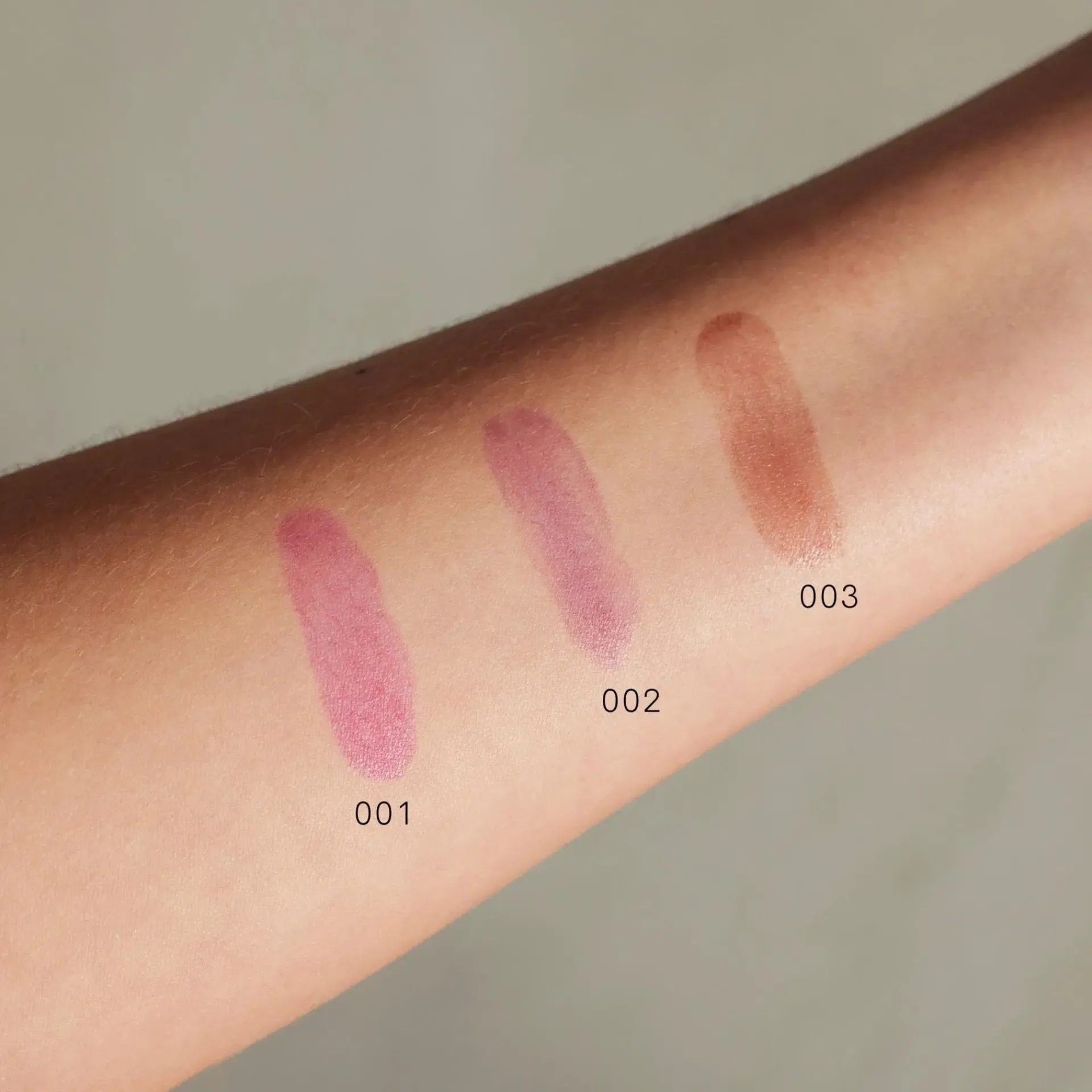GOSH Huulimeikit<Lip Stain huulikiilto 3 ml