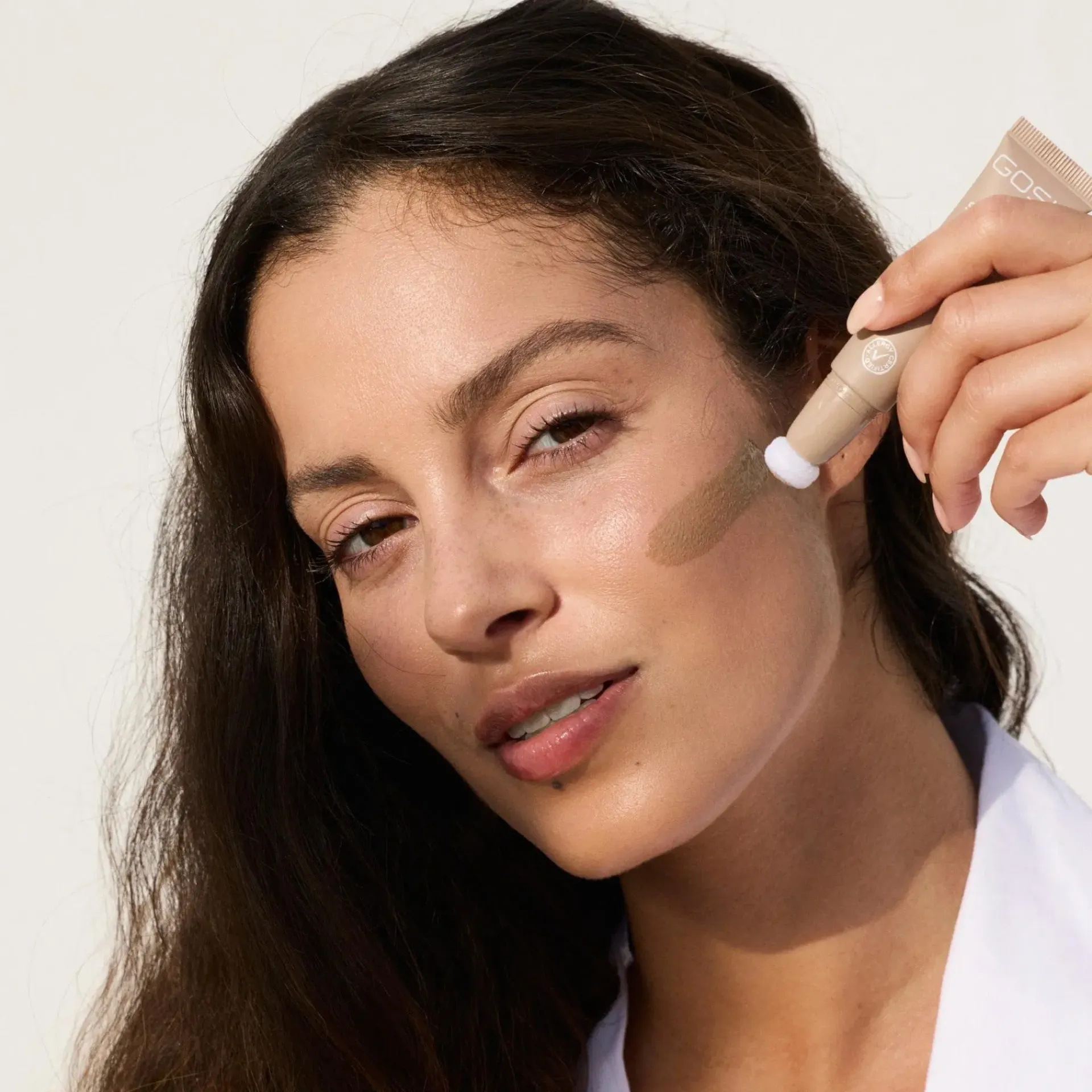 GOSH Kasvomeikit<Shape Up voidemainen varjostus 14 ml