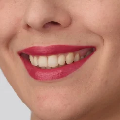 IsaDora Hajusteettomat Meikit|Huulimeikit<Perfect Moisture Lipstick huulipuna 4 ml