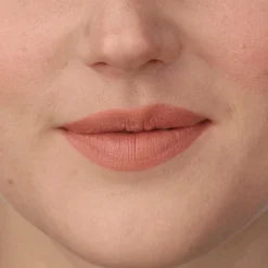 IsaDora Hajusteettomat Meikit|Huulimeikit<Perfect Moisture Lipstick huulipuna 4 ml