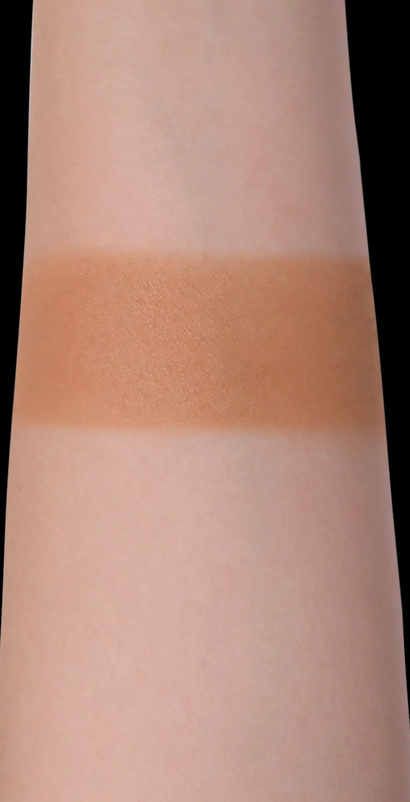 KimChi Chic Beauty Kasvomeikit<Thailor Bronzer aurinkopuuteri 9 g