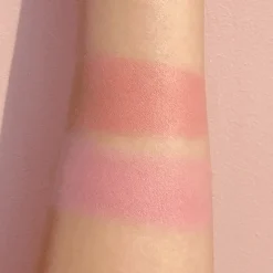 KimChi Chic Beauty Kasvomeikit<Thailor Blush poskipuna 7 g