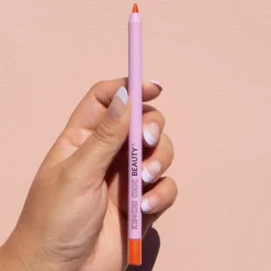 KimChi Chic Beauty Huulimeikit<Yum Lip Liner huultenrajauskynä 1,8 g