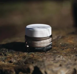 Korres Kasvojenhoito<Black Pine 4D Bio-ShapeLift™ Bounce Firming Intense Moisturiser kosteusvoide 40 ml