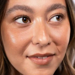 LH Cosmetics Kasvomeikit<Artistick -voidemainen aurinkopuuteri 5,8 g