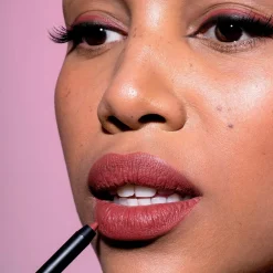 LH Cosmetics Silmämeikit<Crayon -monikäyttöinen rajauskynä 1,1 g