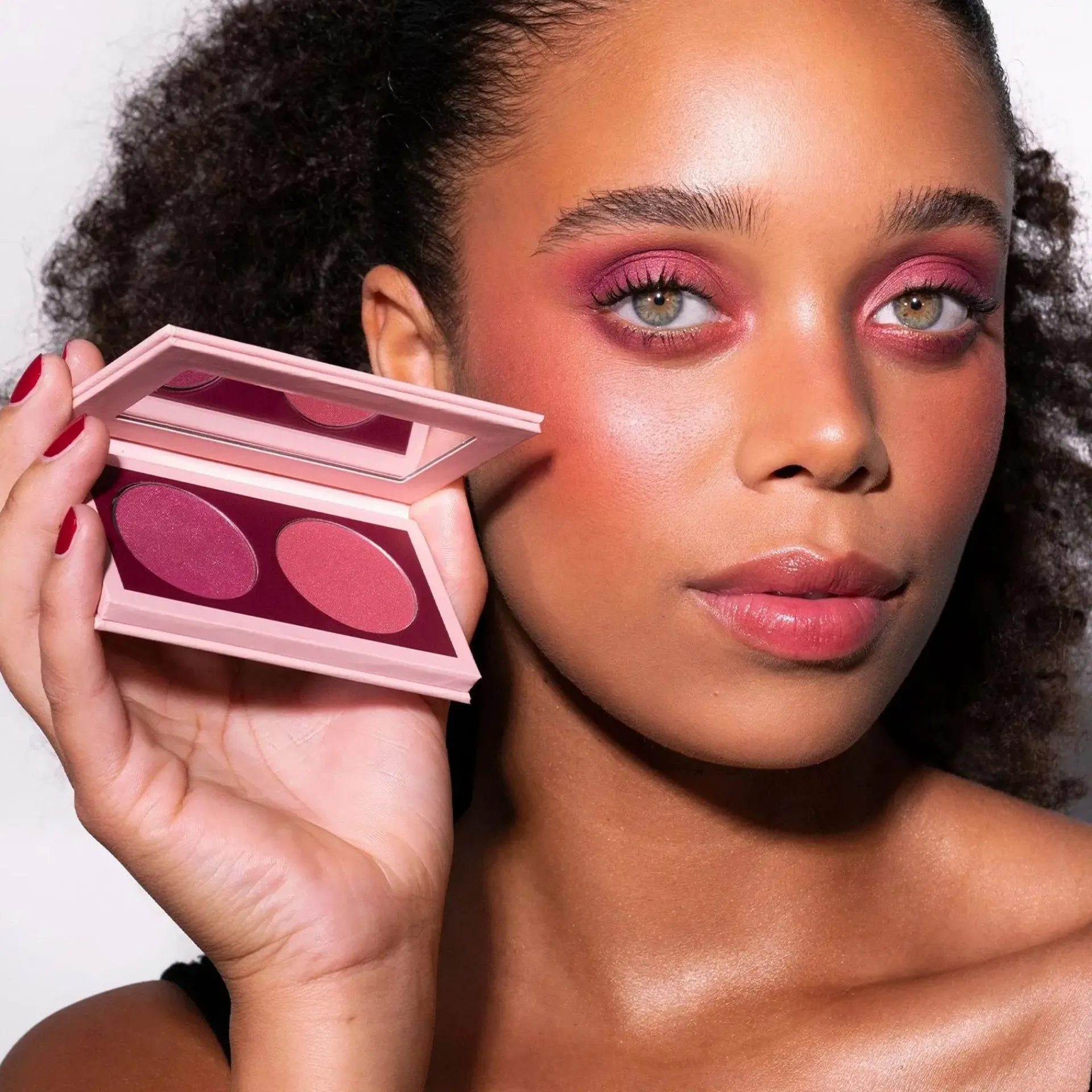 LH Cosmetics Kasvomeikit<Duo dimension -poskipunapaletti 4 g