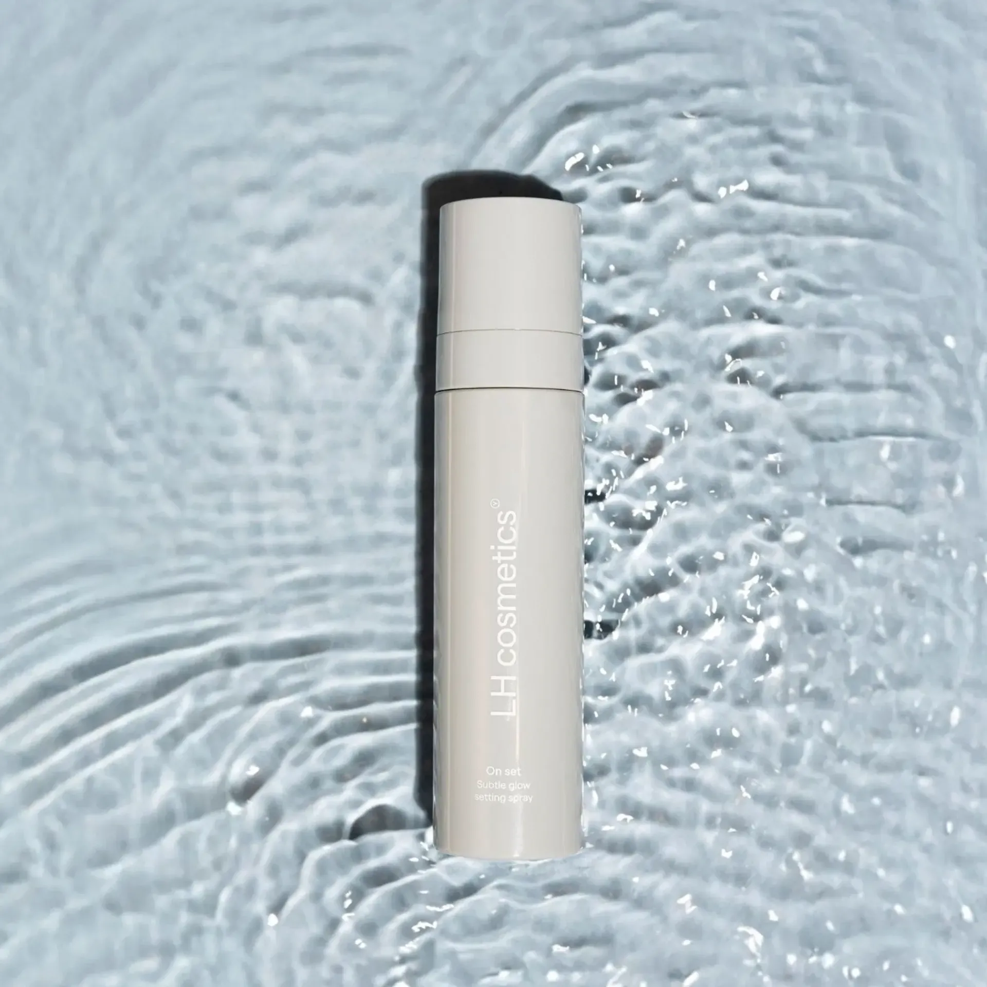 LH Cosmetics Kasvomeikit<On Set Subtle Glow Setting Spray meikinkiinnityssuihke 100 ml