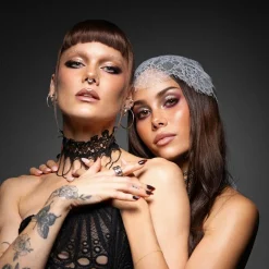 LH Cosmetics Silmämeikit<x Jenna Tanisha Sparkl -nestemäinen luomiväri 3,3 ml