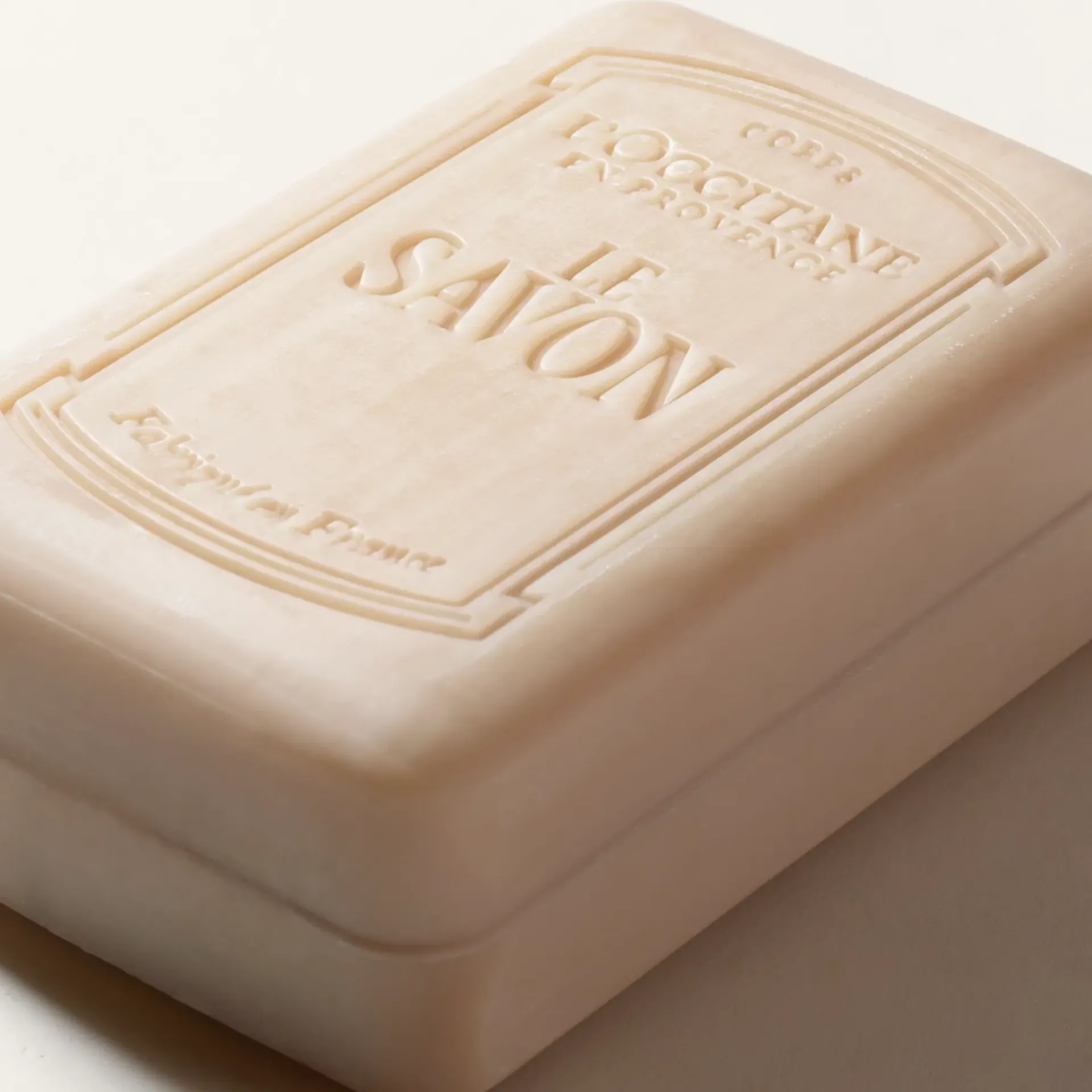 L’Occitane en Provence Vartalonhoito<L'Occitane en Provence Shea Butter (Karité) Shea Rich Body Soap