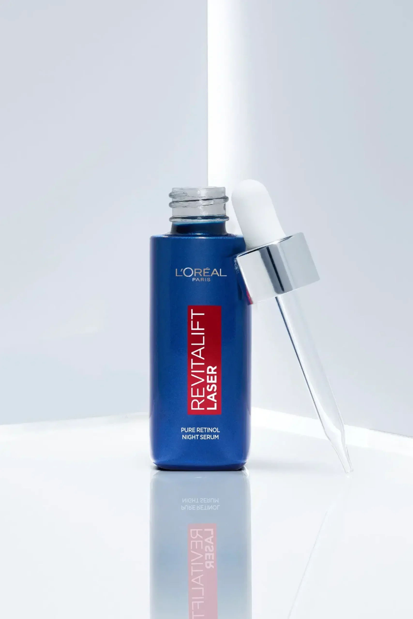 L'Oréal Paris Ihonhoidon Tehoaineet|Kasvojenhoito<Revitalift Laser Pure Retinol yöseerumi ryppyjä vastaan 30ml