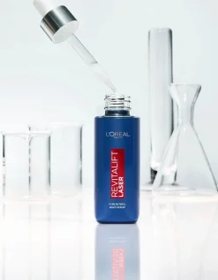 L'Oréal Paris Ihonhoidon Tehoaineet|Kasvojenhoito<Revitalift Laser Pure Retinol yöseerumi ryppyjä vastaan 30ml