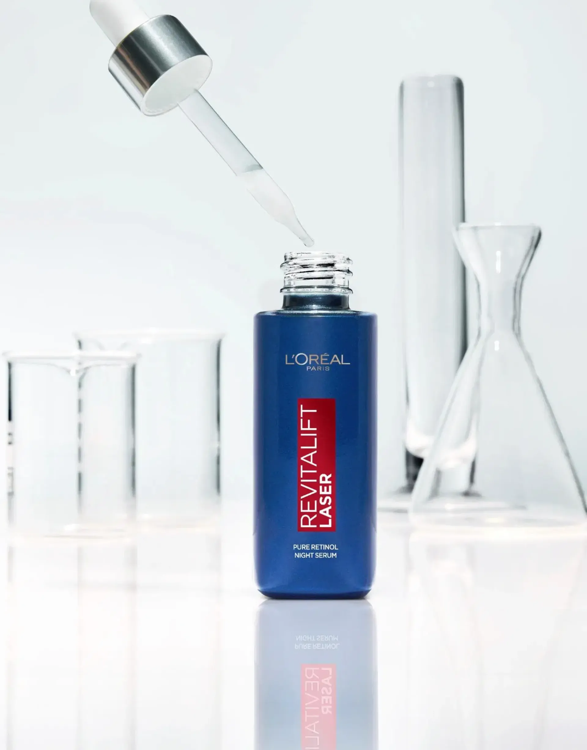 L'Oréal Paris Ihonhoidon Tehoaineet|Kasvojenhoito<Revitalift Laser Pure Retinol yöseerumi ryppyjä vastaan 30ml