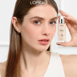 L'Oréal Paris Kasvomeikit<True Match Nude Plumping Tinted Serum meikkivoide 30 ml