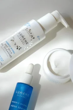 Lumene Kasvojenhoito<LÄHDE Kauramaito-öljypuhdistus 150 ml