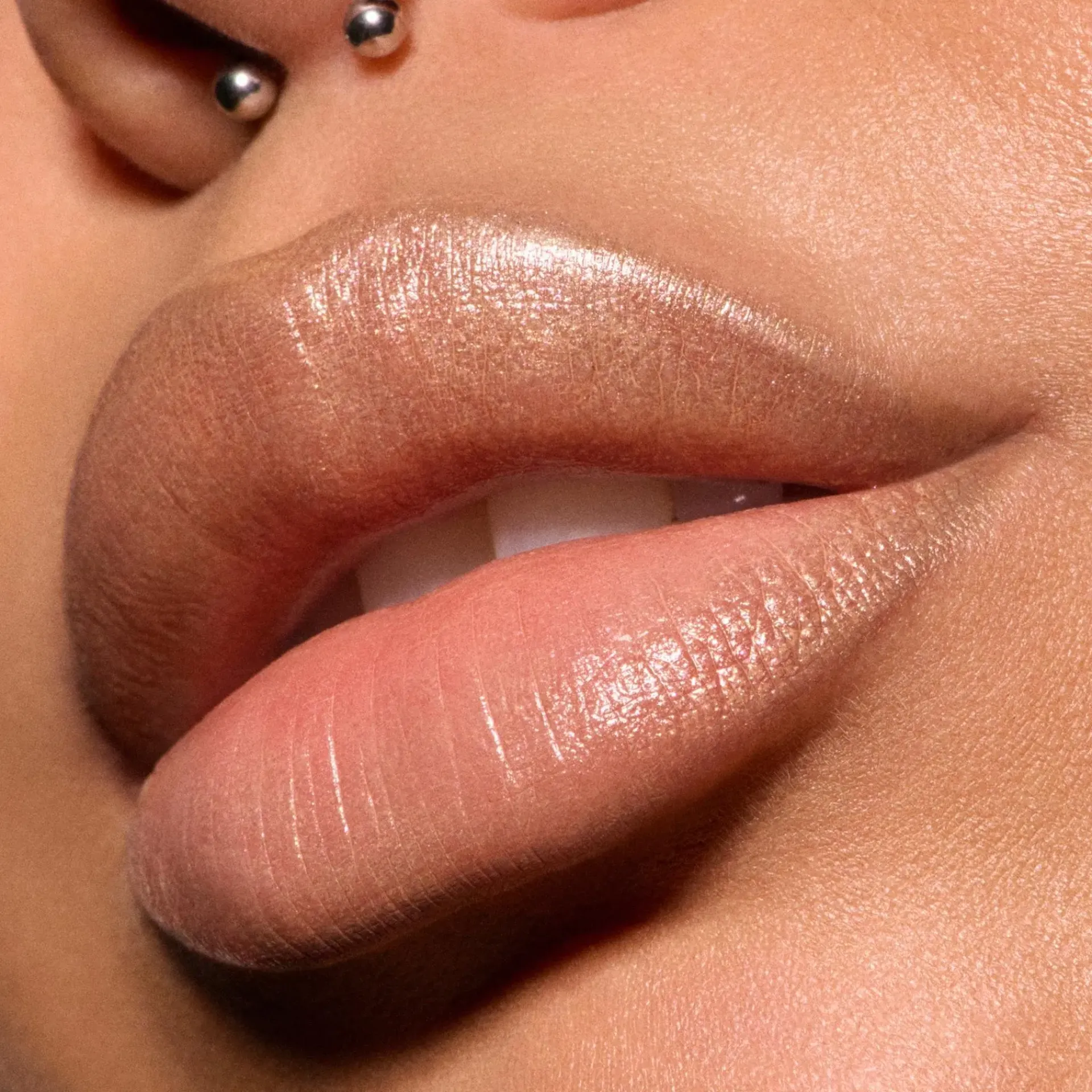 Mac Cosmetics Huulimeikit<Dazzlelips Crayon -huulipuna 1,5 g