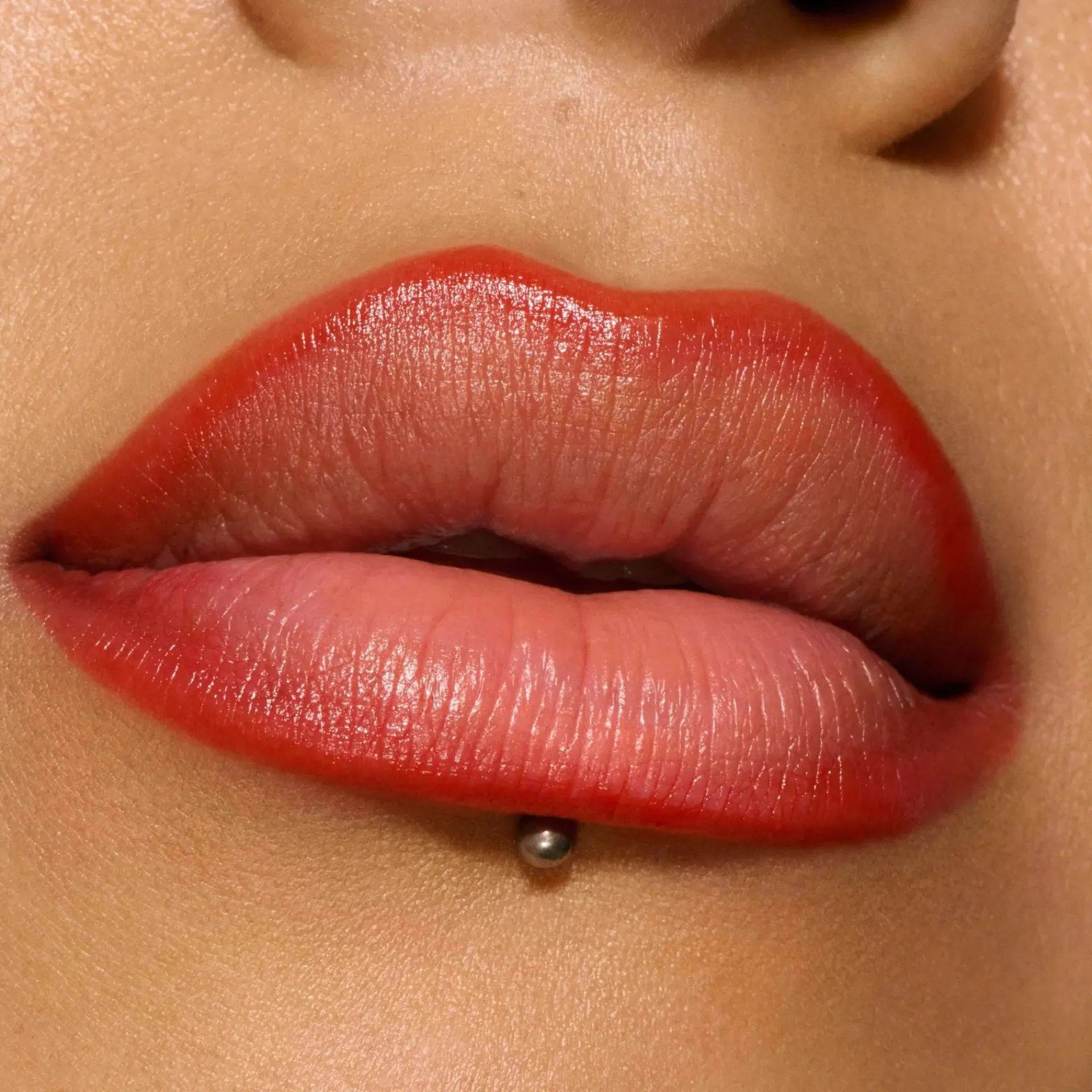 Mac Cosmetics Huulimeikit<Lipglazer Glossy Liner -huultenrajauskynä 0,25 g