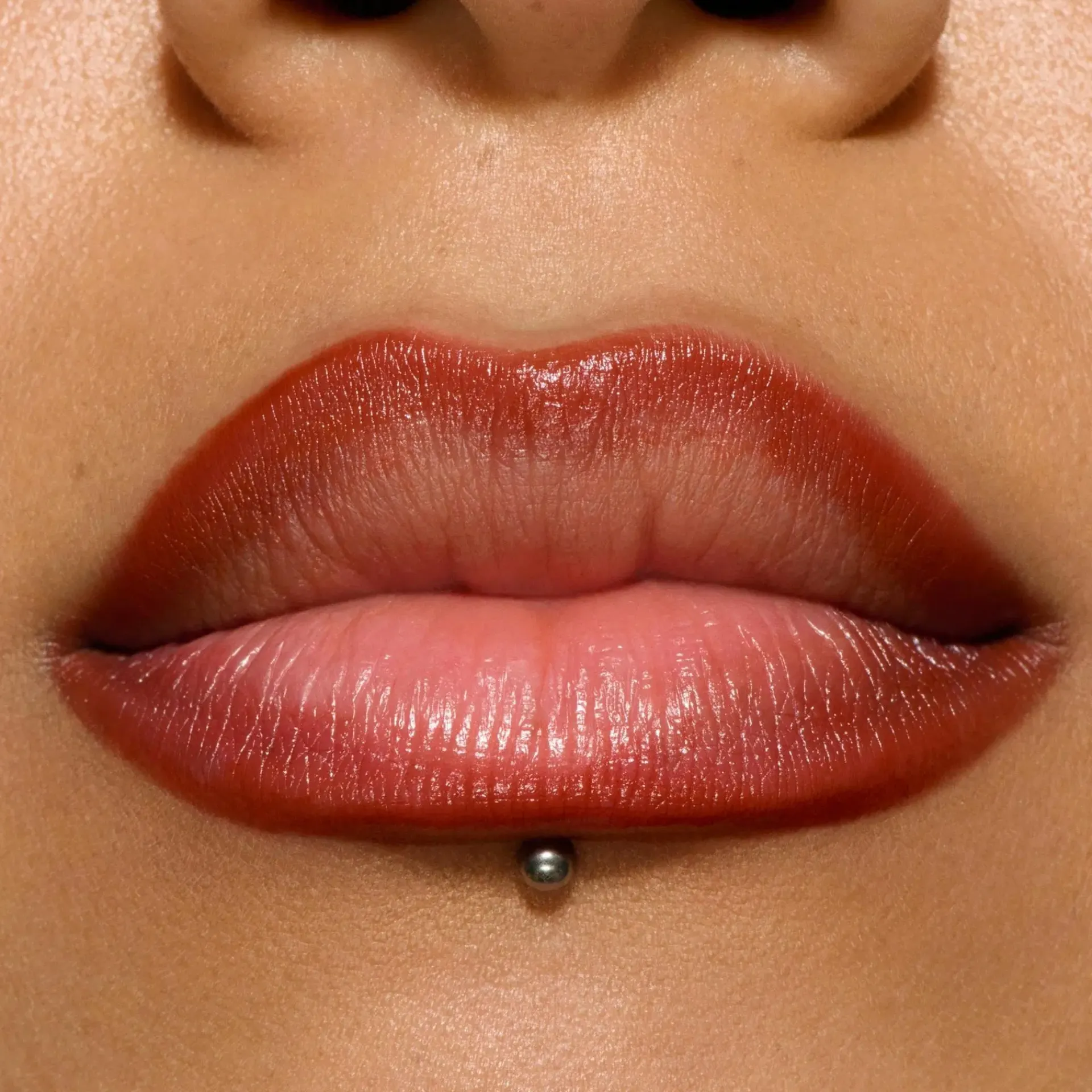 Mac Cosmetics Huulimeikit<Lipglazer Glossy Liner -huultenrajauskynä 0,25 g