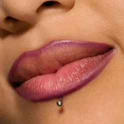 Mac Cosmetics Huulimeikit<Lipglazer Glossy Liner -huultenrajauskynä 0,25 g