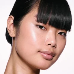 Mac Cosmetics Kasvomeikit<Skinfinish Lightstruck Liquid Highlighter -korostusväri 15 ml