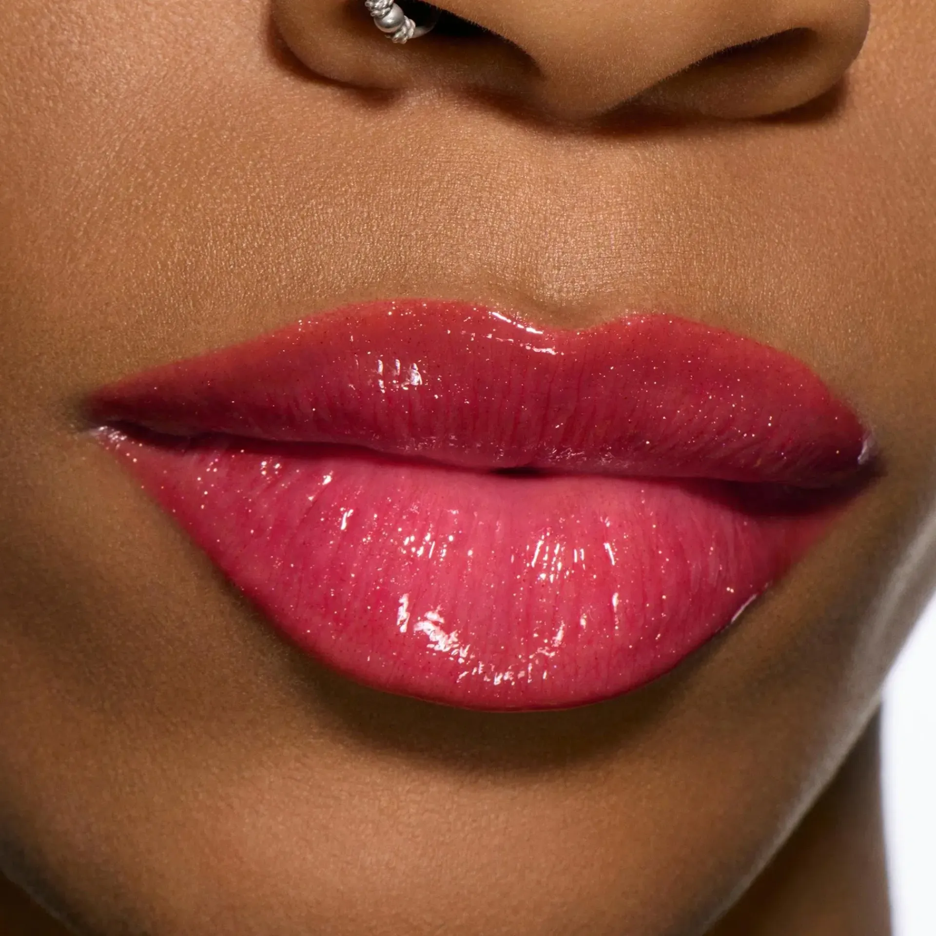 Mac Cosmetics Huulimeikit<Viva Glam Lipglass Air Non-Sticky Gloss -huulikiilto 5 ml