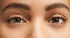 Mac Cosmetics Silmämeikit<MAC Eye Brows Big Boost Fibre Gel kulmakarvageeli 4,1 g