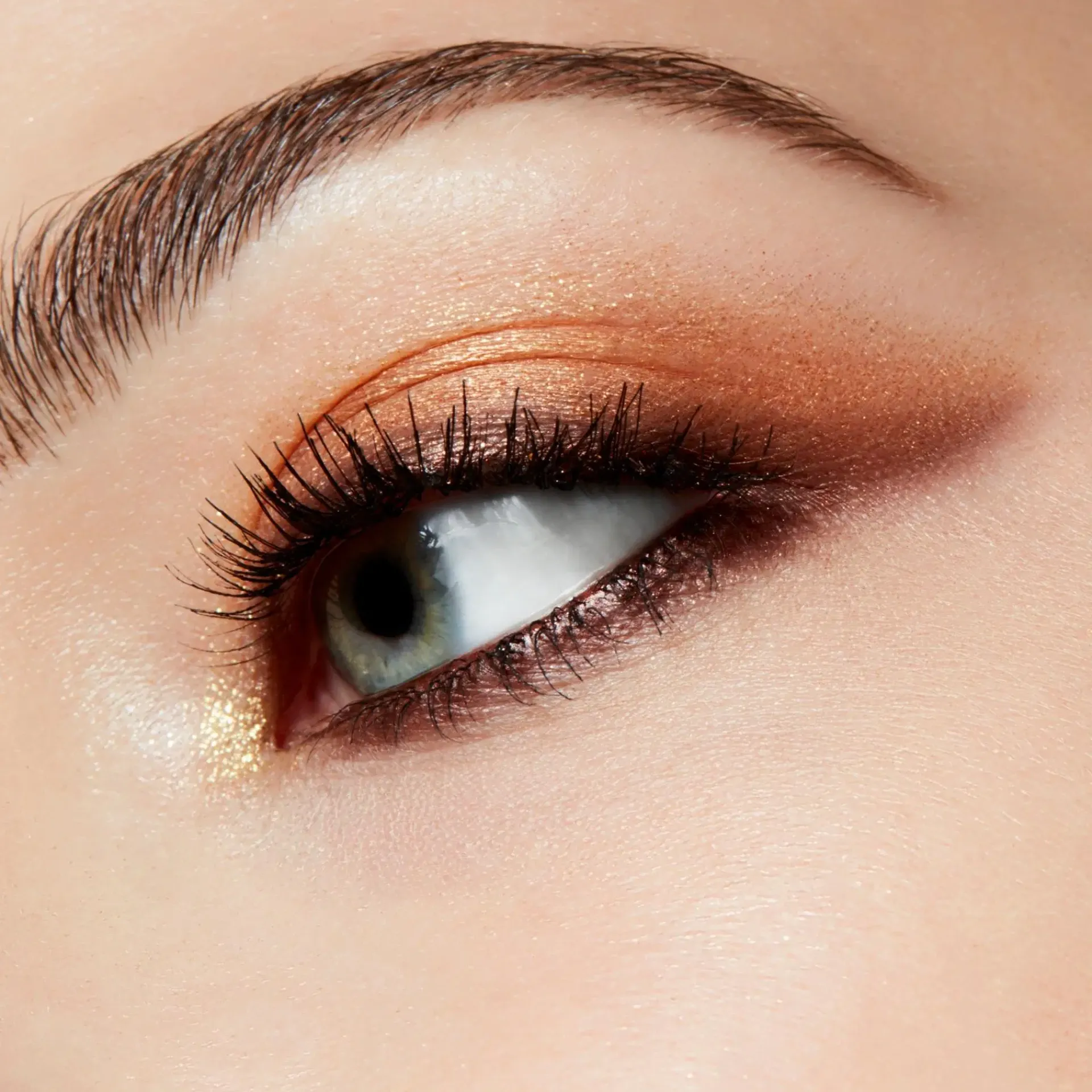 Mac Cosmetics Silmämeikit<MAC Frost Eye Shadow Pro Palette luomivärinappi 1,5 g