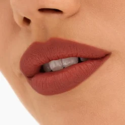 Mac Cosmetics Huulimeikit<MAC Locked Kiss 24Hr Lipstick huulipuna 1,8 g