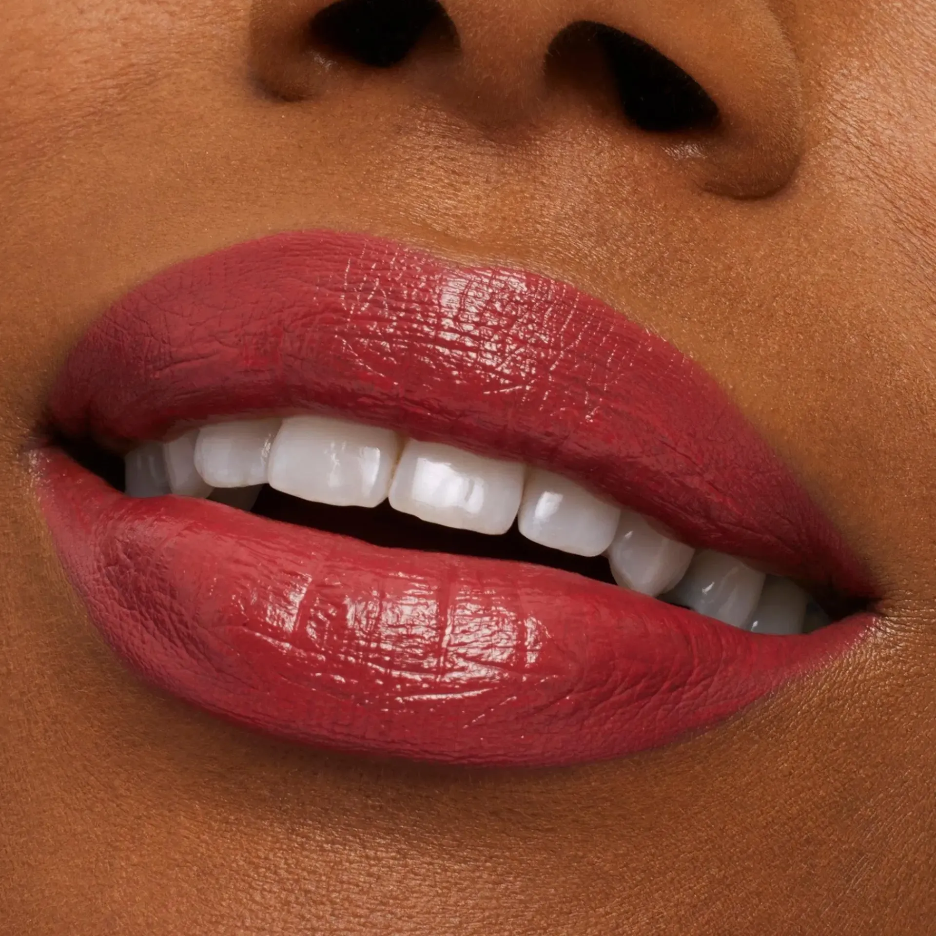 Mac Cosmetics Huulimeikit<MAC Mini Macximal Sleek Satin Lipstick huulipuna 1,5 g