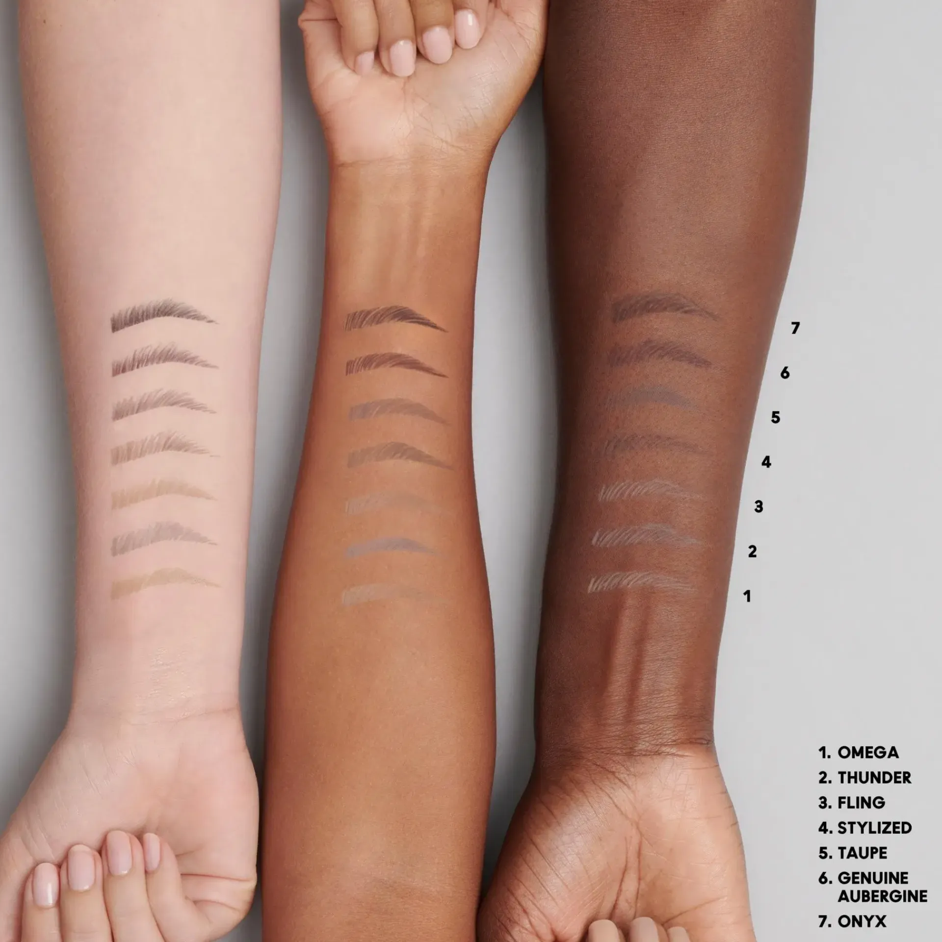 Mac Cosmetics Silmämeikit<MAC Pro Brow Definer Brow Pencil kulmakynä 0,03 g