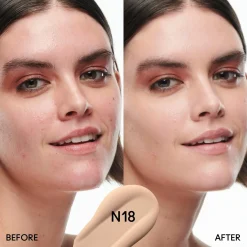 Mac Cosmetics Kasvomeikit<MAC Studio Radiance Serum-Powered Foundation meikkivoide 30 ml