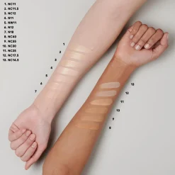 Mac Cosmetics Kasvomeikit<MAC Studio Radiance Serum-Powered Foundation meikkivoide 30 ml