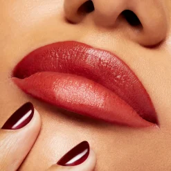 Mac Cosmetics Huulimeikit<MAC Velvet blur lipstick huulipuna 2g