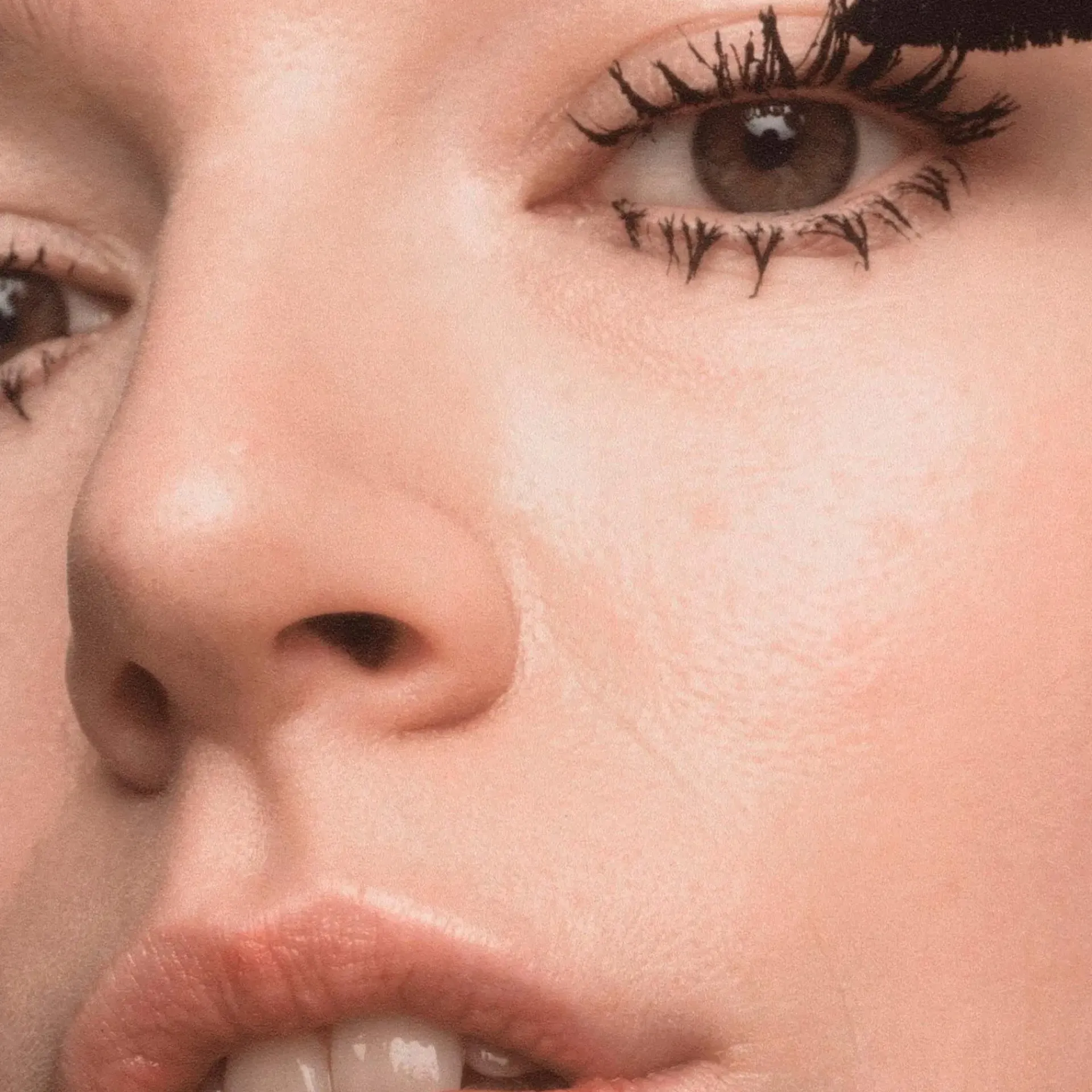 MÁDARA Meikit|Silmämeikit<Madara Come Closer Infinite Lash ripsiväri 6ml