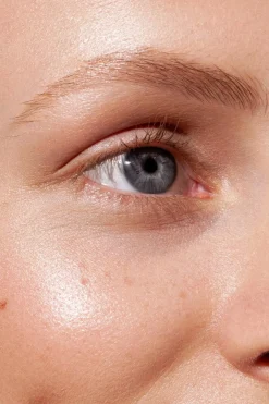 MÁDARA Meikit|Silmämeikit<Madara Grow & Fix Tinted Brow Gel sävytetty kulmageeli 4,25 ml