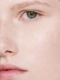 MÁDARA Meikit|Kasvomeikit<Madara The Concealer peiteväri 4 ml