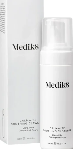 Medik8 Kasvojenhoito<Calmwise Soothing Cleanser puhdistusvaahto 150 ml