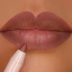 MOIRA Cosmetics Huulimeikit<MOIRA Lip Appeal Waterproof Liner huultenrajauskynä 0,6 g