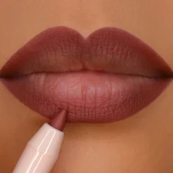 MOIRA Cosmetics Huulimeikit<MOIRA Lip Appeal Waterproof Liner huultenrajauskynä 0,6 g