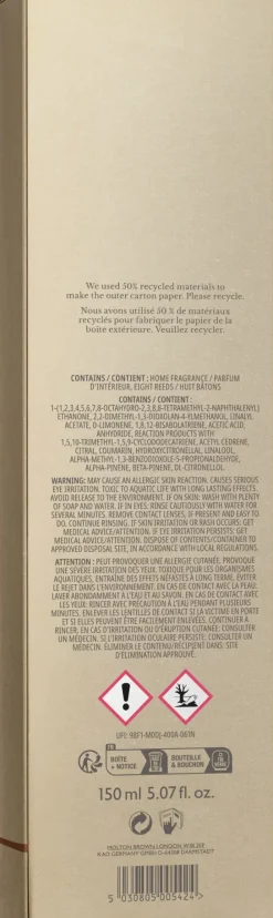 Molton Brown Hajuvedet<Re-Charge Black Pepper Aroma Reeds Refill tuoksutikkujen täyttöpakkaus 150 ml