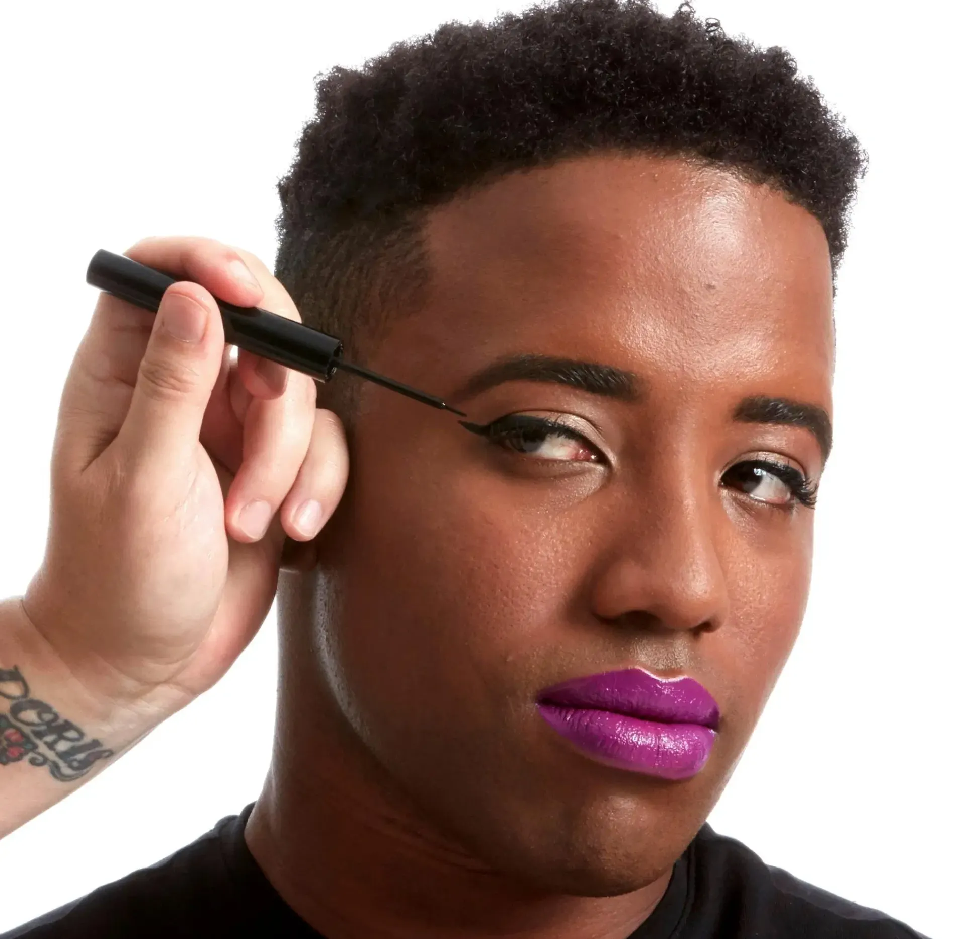 NYX Professional Makeup Silmämeikit<Epic Wear Semi Permanent Liquid Liner silmänrajauskynä 3,5 ml