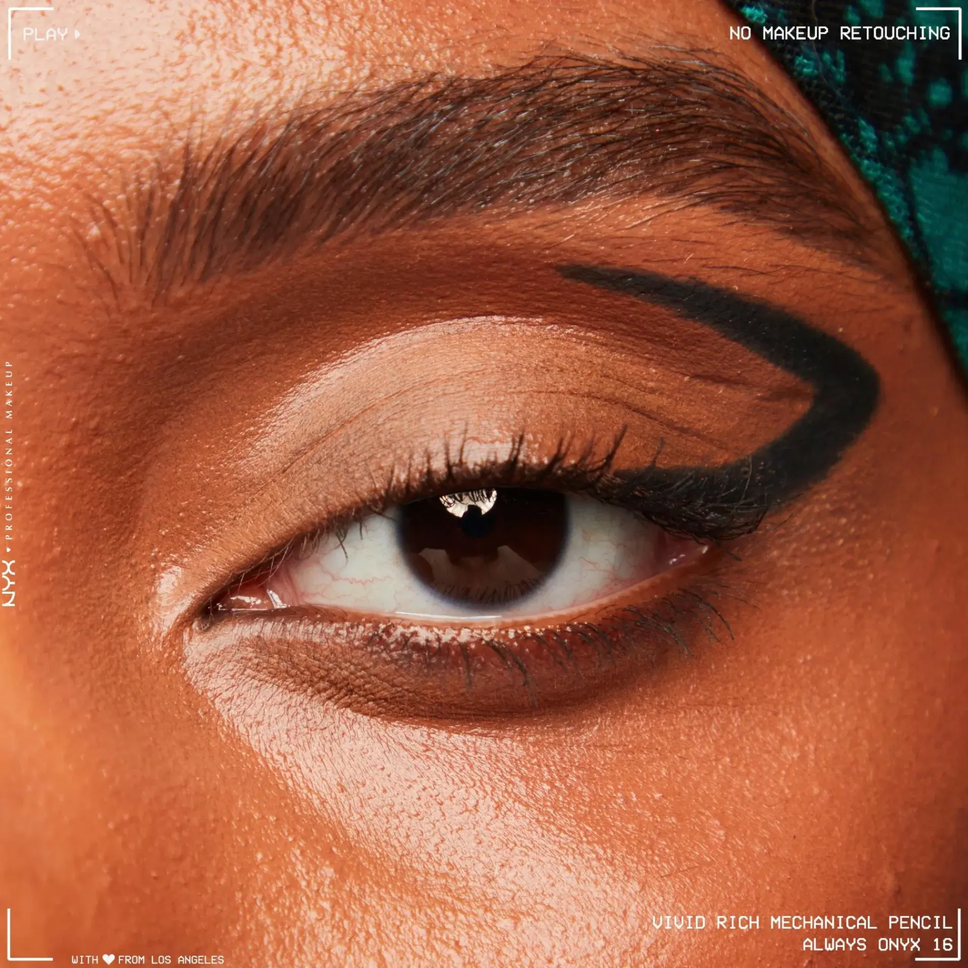 NYX Professional Makeup Silmämeikit<Vivid Rich Mechanical Liner silmänrajauskynä 0,28 g