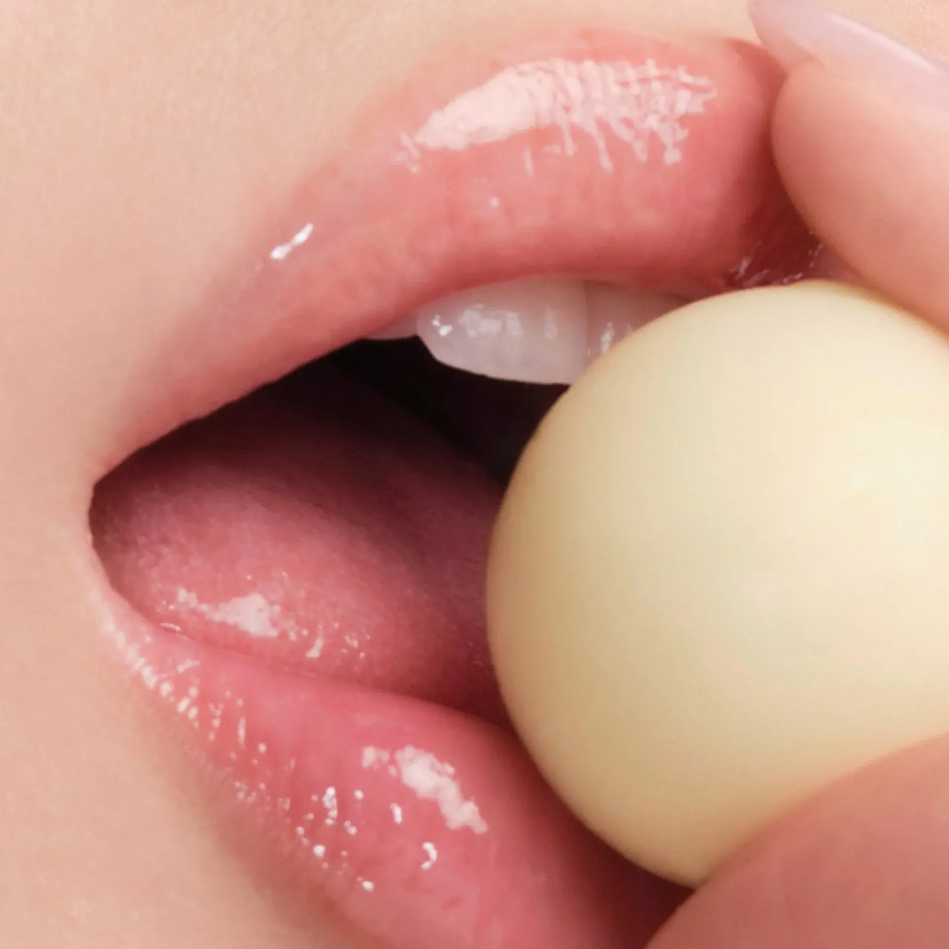 Ole Henriksen Kasvojenhoito<Pout preserve Lip Treatment Vanilla Bonbon huulivoide 12ml