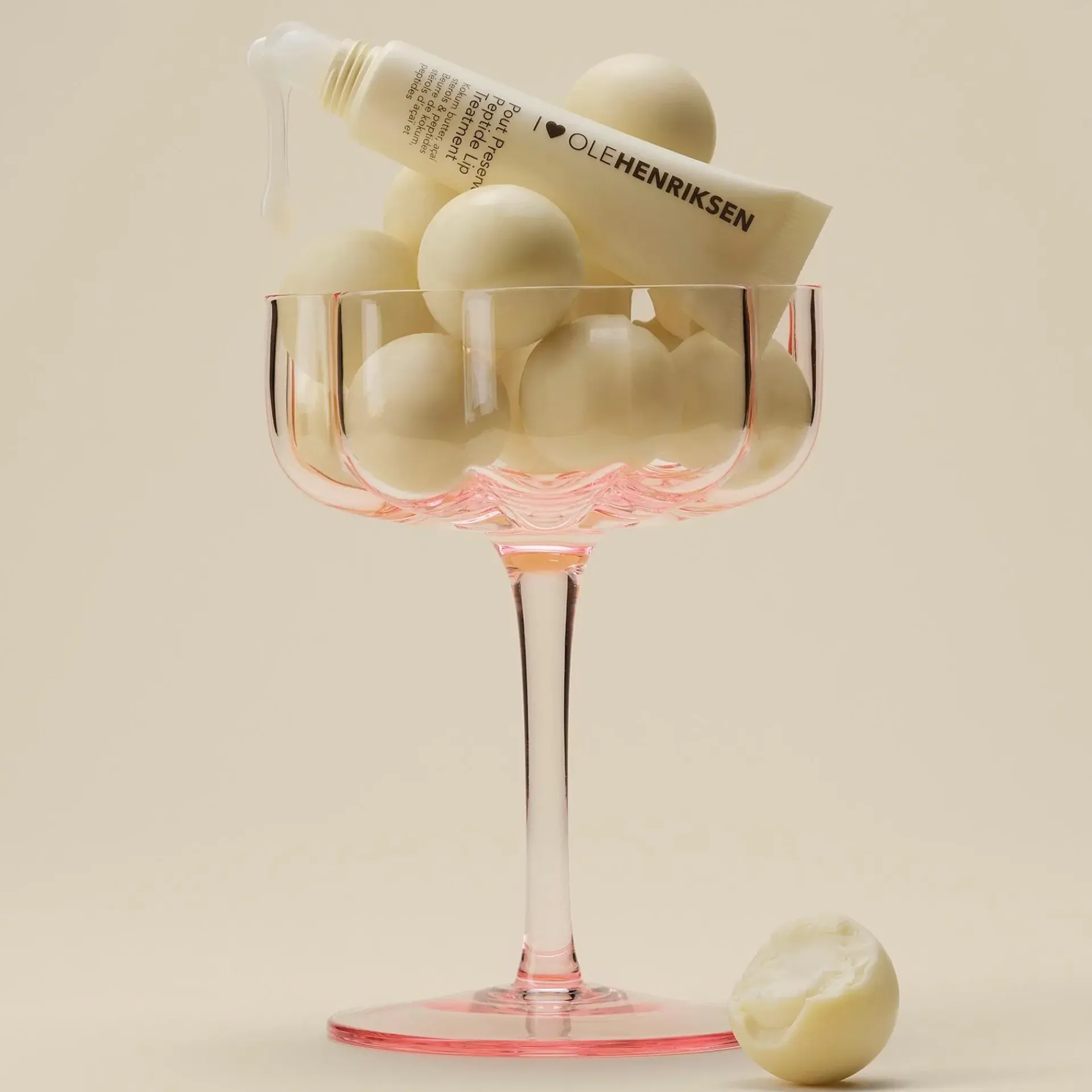 Ole Henriksen Kasvojenhoito<Pout preserve Lip Treatment Vanilla Bonbon huulivoide 12ml