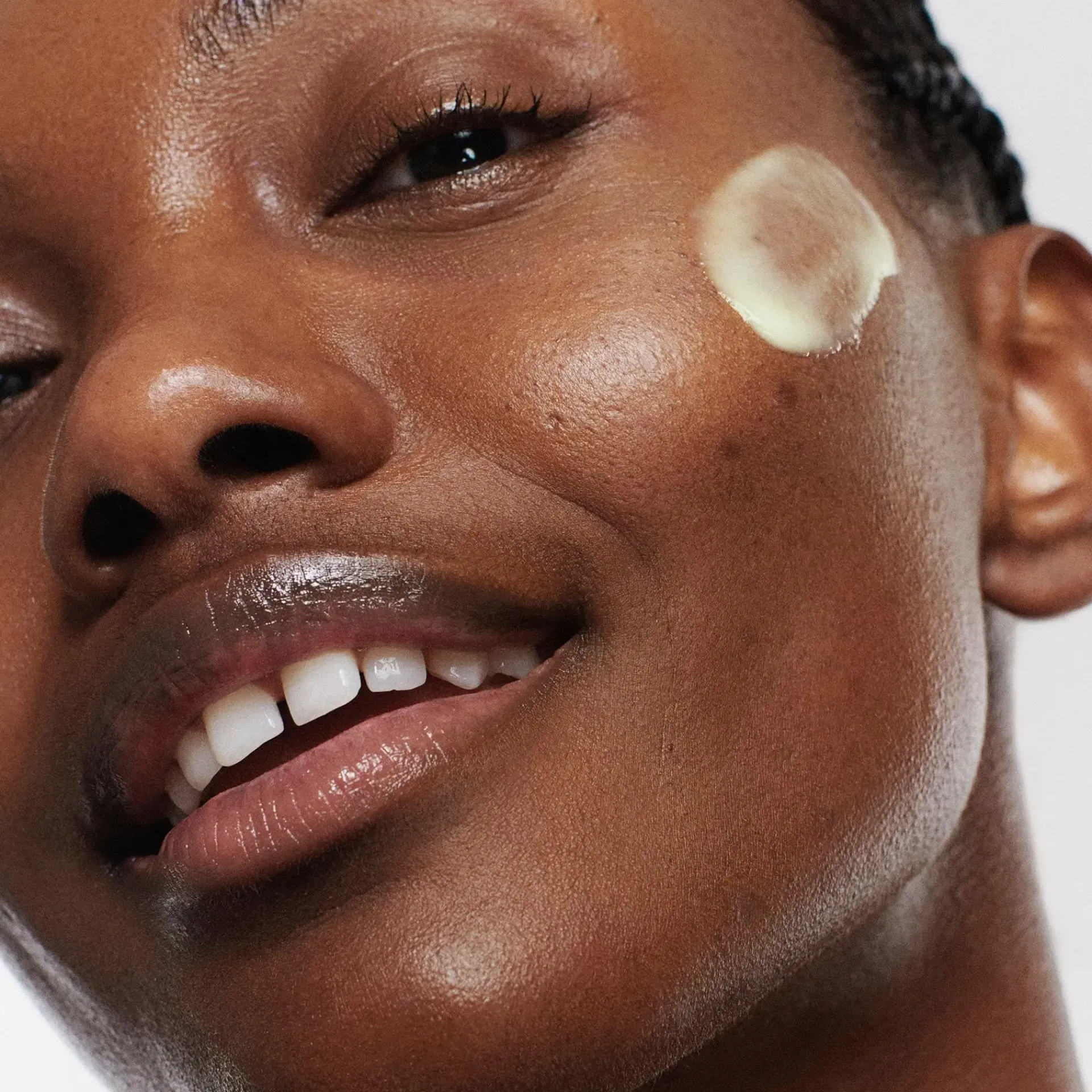 Ole Henriksen Kasvojenhoito<OleHenriksen Transform Dewtopia 20 % Acid Treatment yöseerumi 30 ml