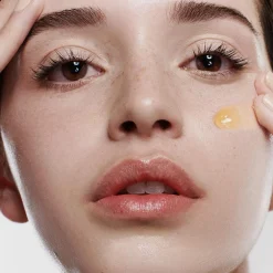 Ole Henriksen Ihonhoidon Tehoaineet|Kasvojenhoito<OleHenriksen Truth Banana Bright ™ Vitamin C seerumi 30 ml