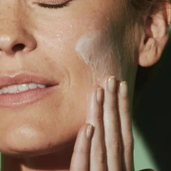 Pai Skincare Ihonhoito|Kasvojenhoito<Pai C-2 Believe Brightening moisturizer kasvovoide 50ml
