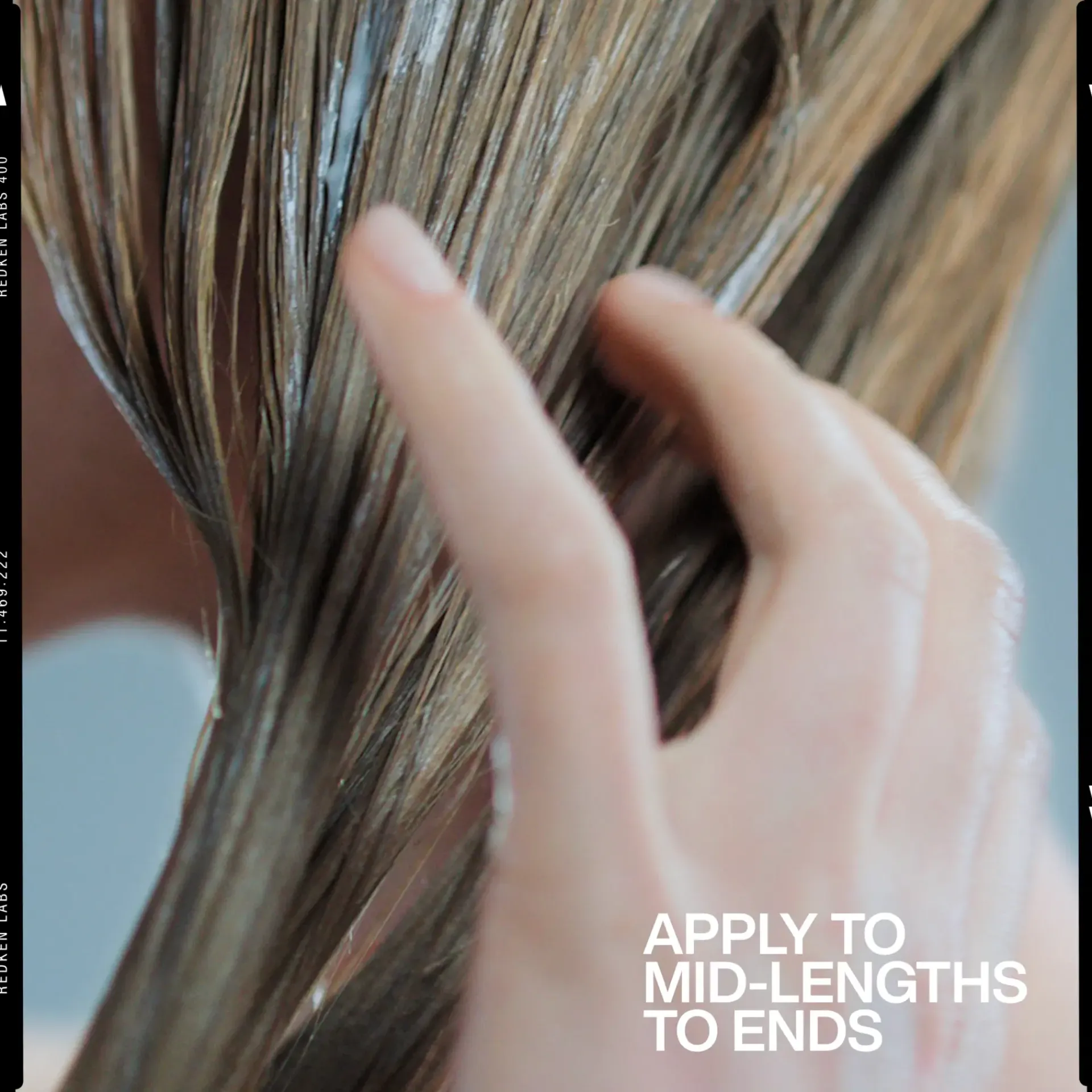 Redken Hiustenhoito<Acidic Grow Full System tuuheuttava hoitoaine oheneville tai latteille hiuksille. Antaa täyteläisyyden tunnetta tyvelle.