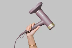Remington Hiusten Muotoilulaitteet<AIRvive™ digitaalinen BLDC hiustenkuivain EC8930